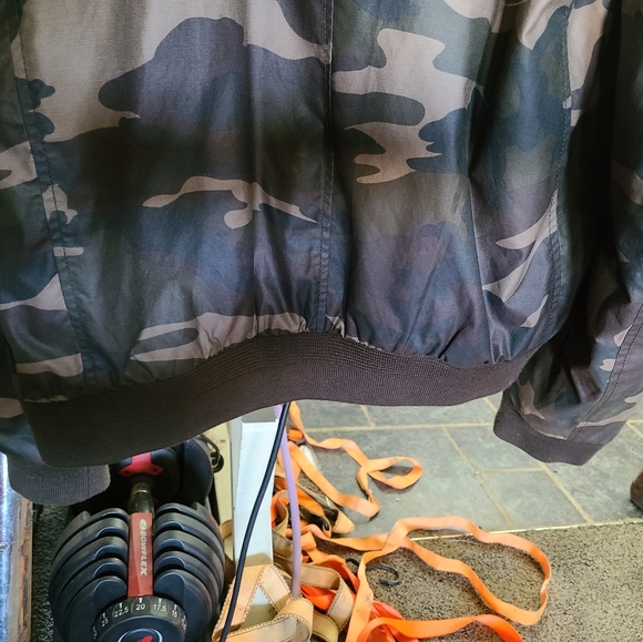 Coach ma1 camo bomber jacket - Picture 5 of 7